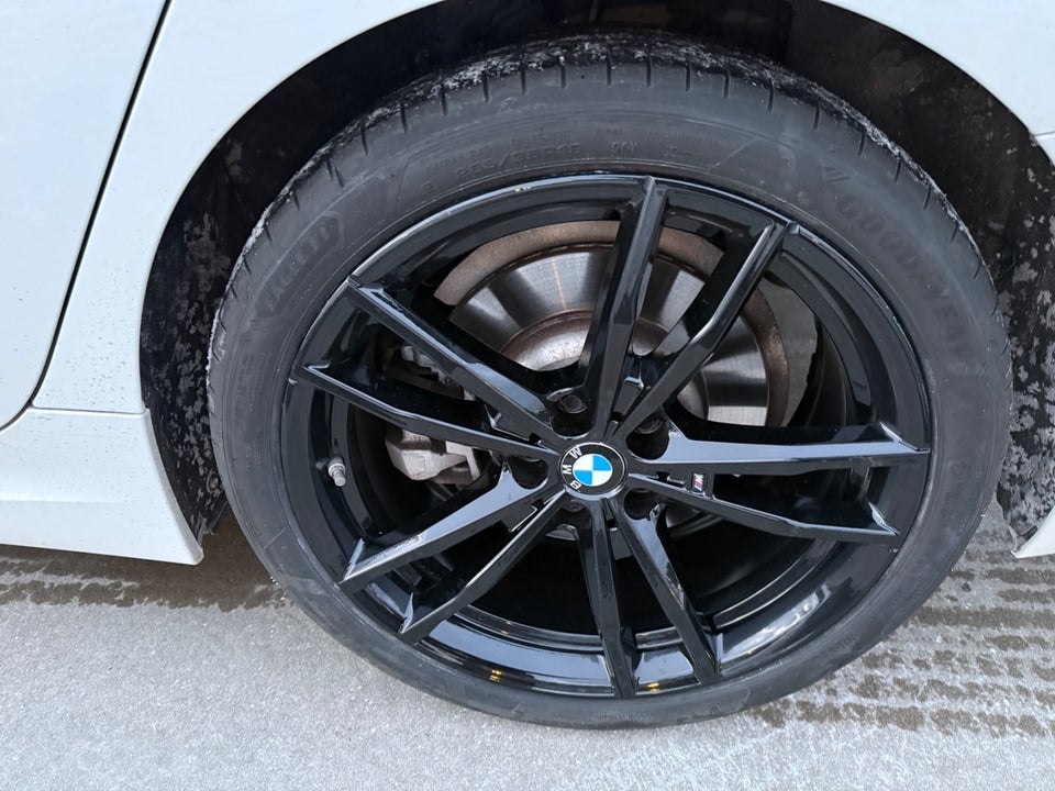 BMW 330e 2,0 Touring M-Sport aut. 5d