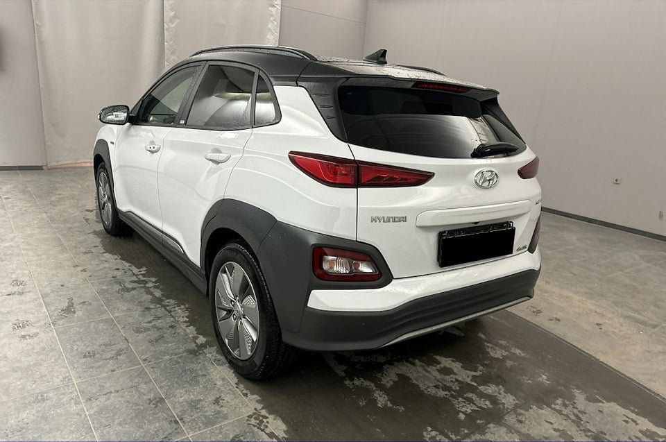 Hyundai Kona 64 EV Premium 5d