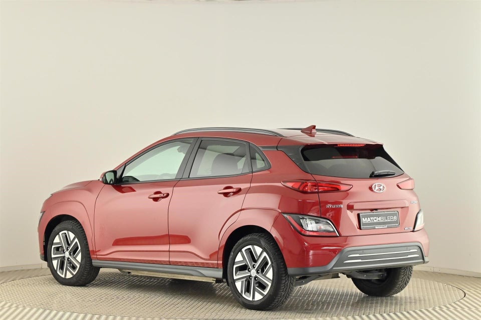 Hyundai Kona 64 EV Essential 5d