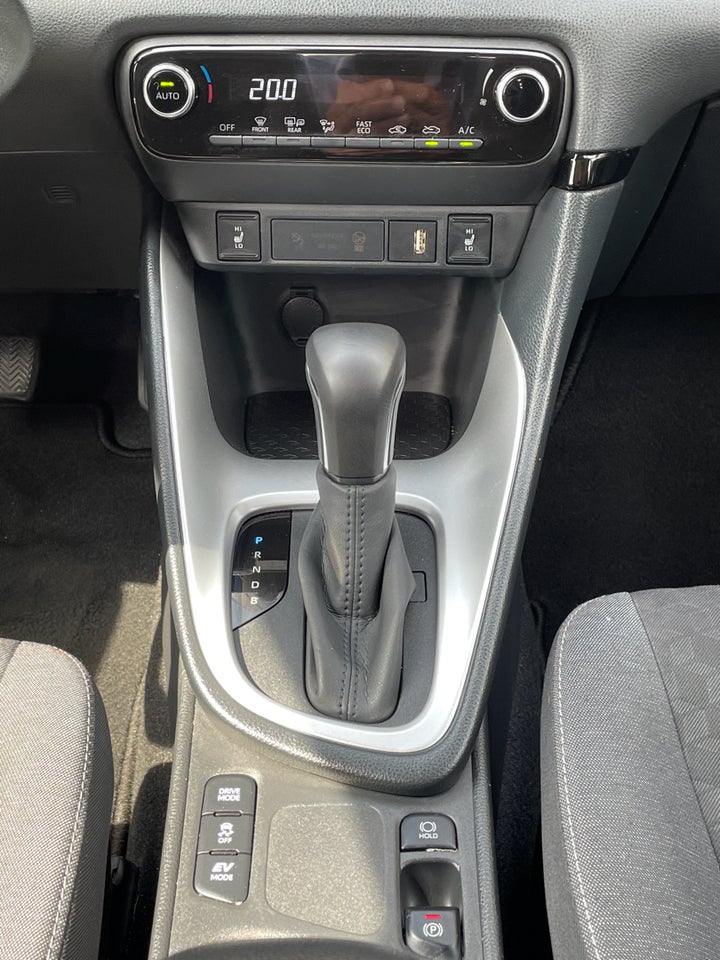 Mazda 2 1,5 Hybrid Pure+ CVT 5d