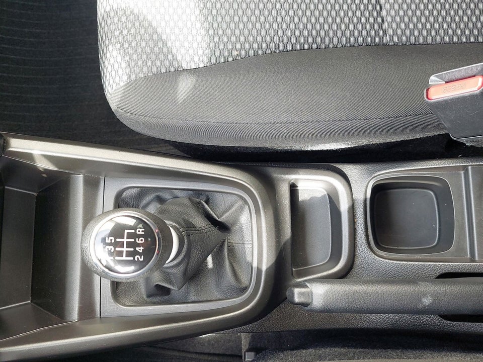 Suzuki Vitara 1,4 mHybrid Touch 5d