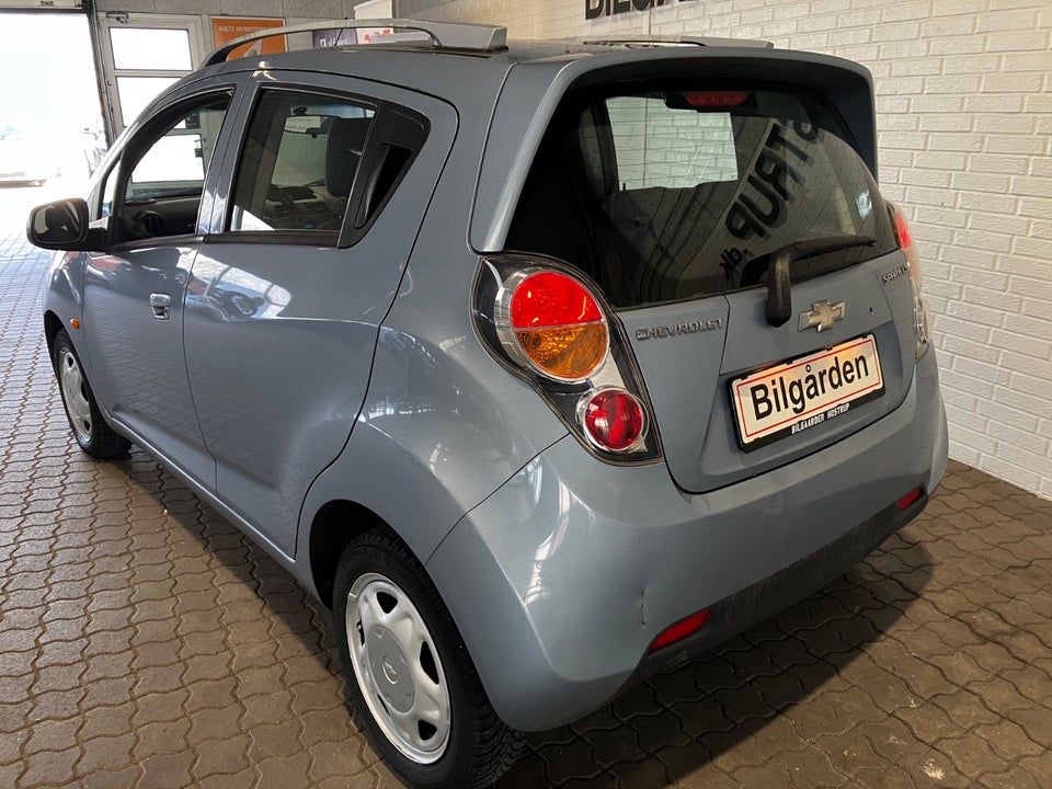 Chevrolet Spark 1,0 LS 5d