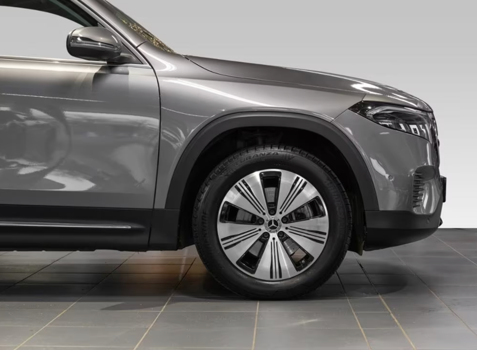 Mercedes EQB250 Progressive 5d