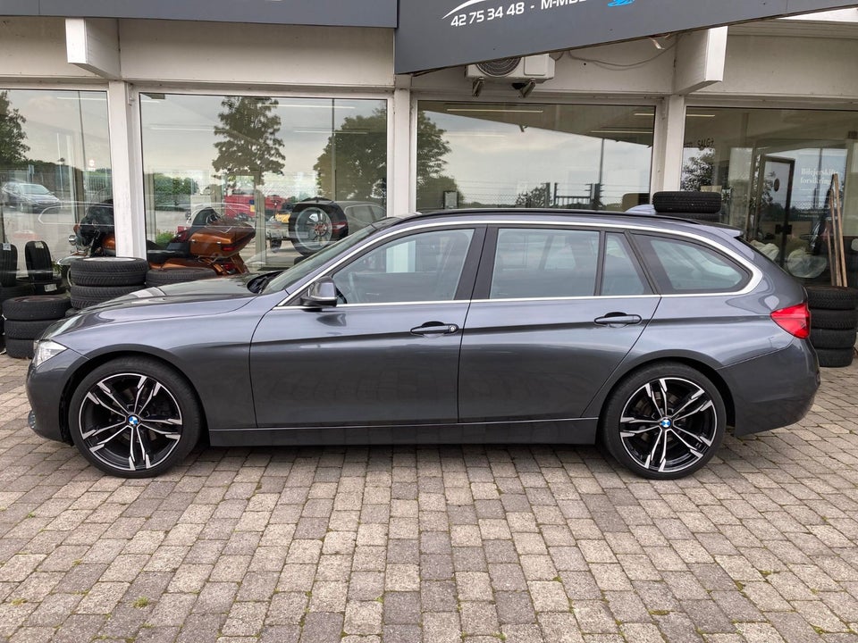 BMW 320d 2,0 Touring aut. 5d