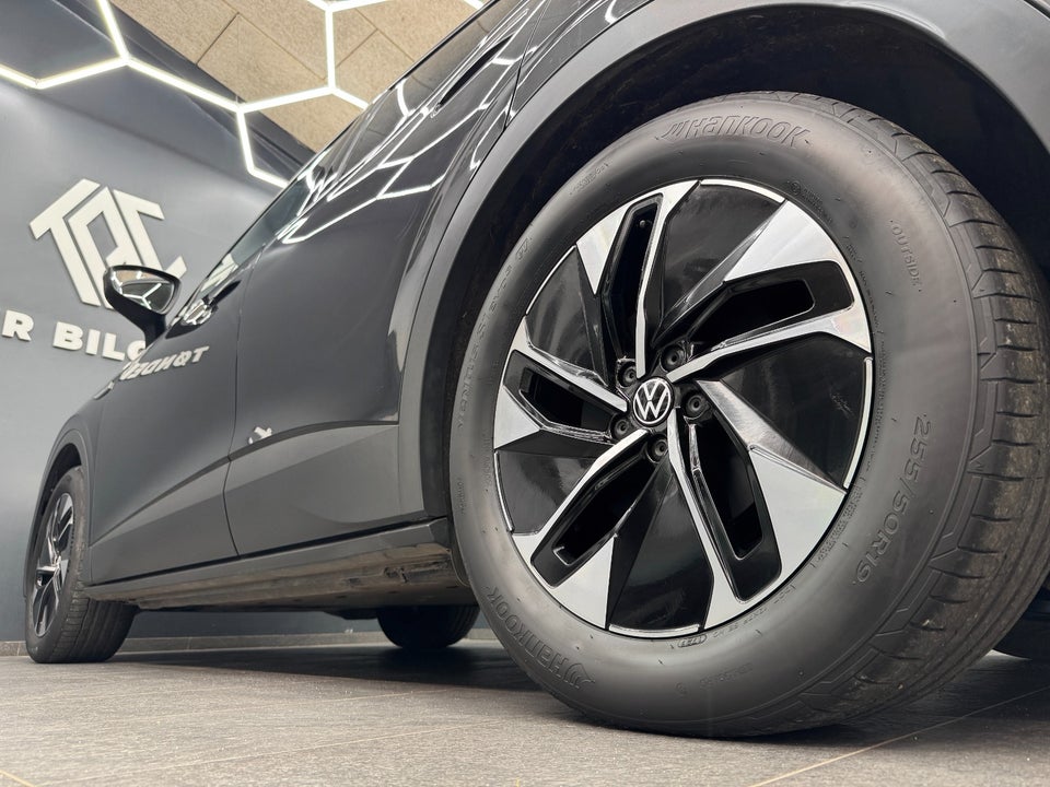 VW ID.4 77 Pro Performance Tech 5d