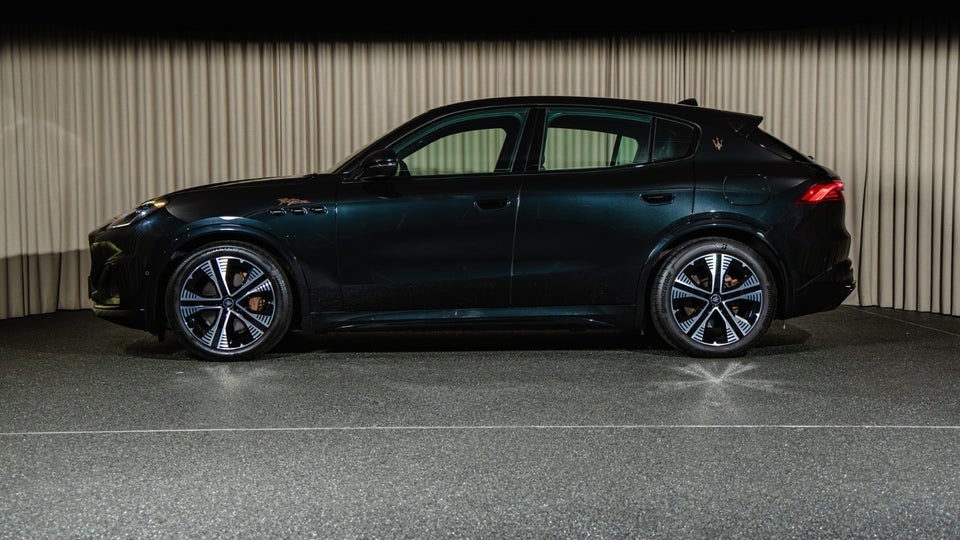 Maserati Grecale Folgore 5d