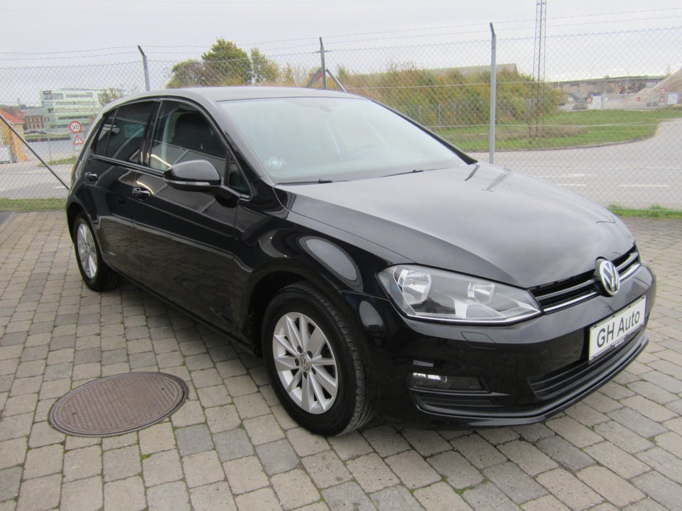 VW Golf VII 1,4 TSi 125 Style BMT 5d