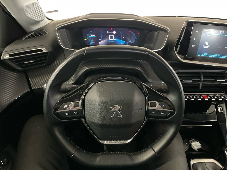 Peugeot 208 1,2 PureTech 100 Allure Sky 5d