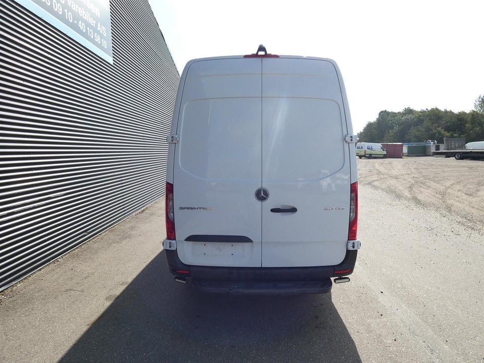 Mercedes Sprinter 317 2,0 CDi A3 Kassevogn aut. RWD