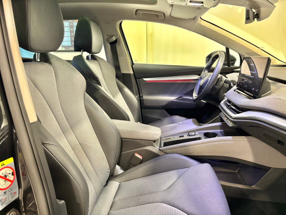 Skoda Enyaq 80 iV Plus 5d