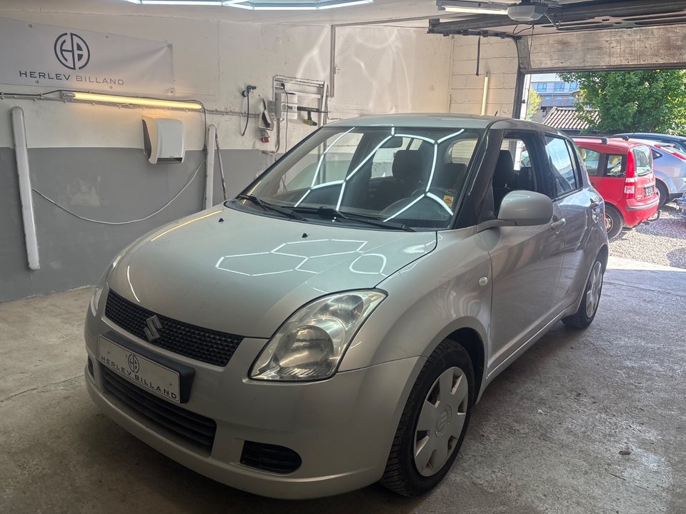 Suzuki Swift 1,3 GL-A 5d