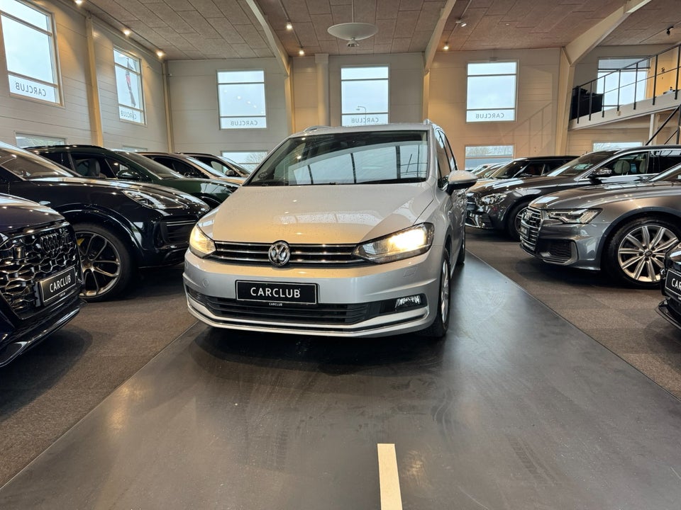 VW Touran 2,0 TDi 150 Highline DSG Van 5d