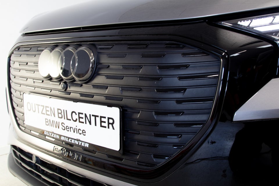 Audi Q4 e-tron 50 S-line quattro 5d