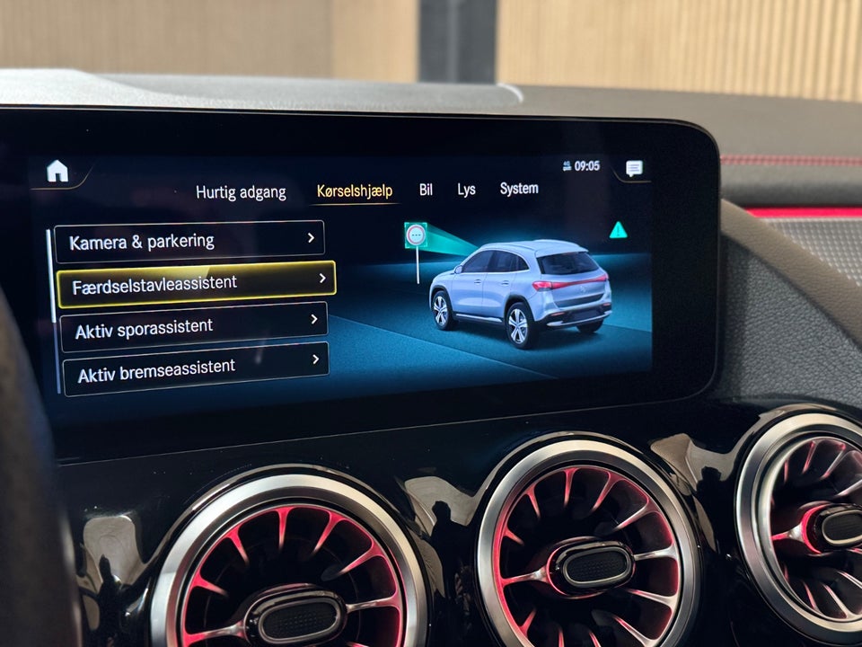 Mercedes EQA350 AMG Edition 4Matic 5d