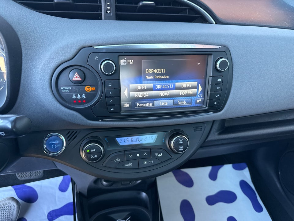 Toyota Yaris 1,5 Hybrid Pure e-CVT 5d