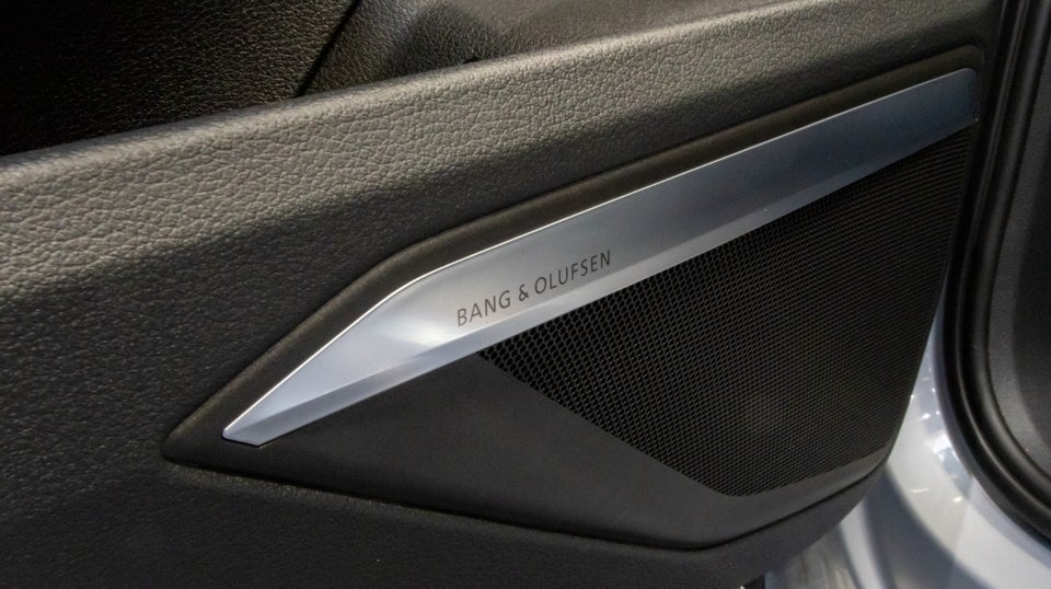 Audi e-tron 55 S-line quattro 5d