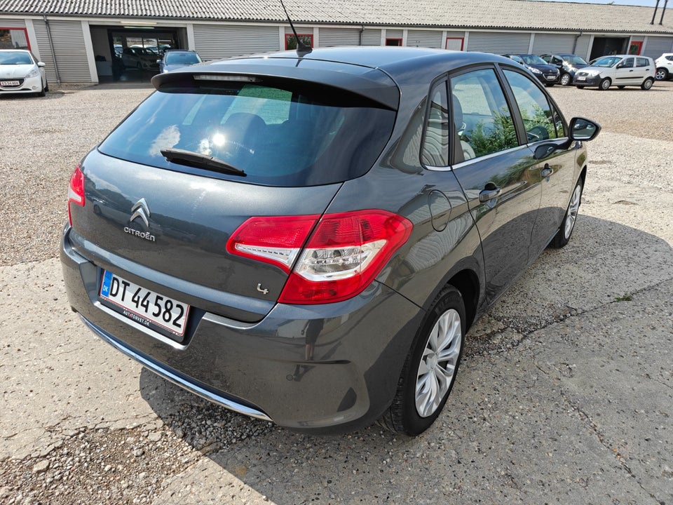 Citroën C4 1,2 PureTech 130 Attraction 5d