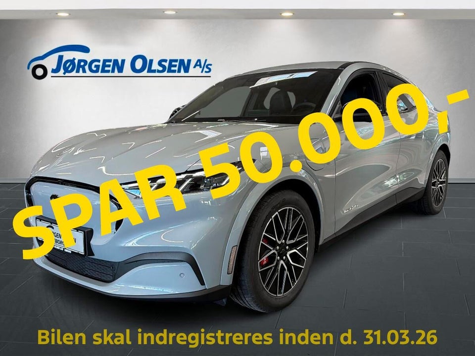 Ford Mustang Mach-E 88 Premium Extended Range AWD 5d