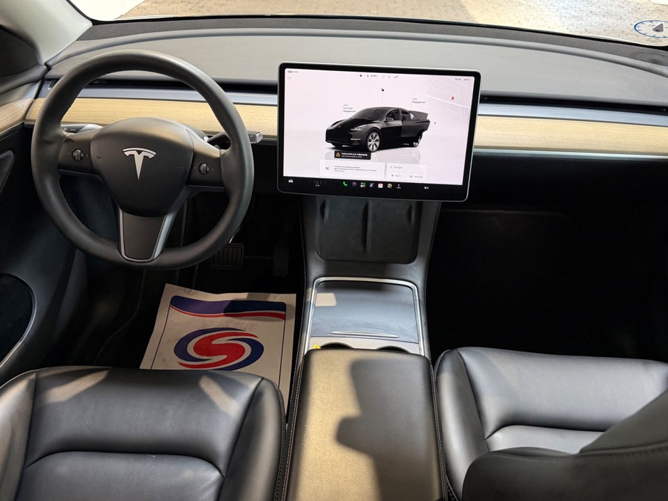 Tesla Model Y RWD 5d