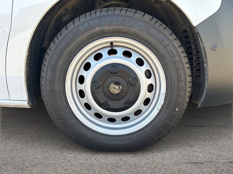 Peugeot Expert 2,0 BlueHDi 144 L3 Premium EAT8 Van