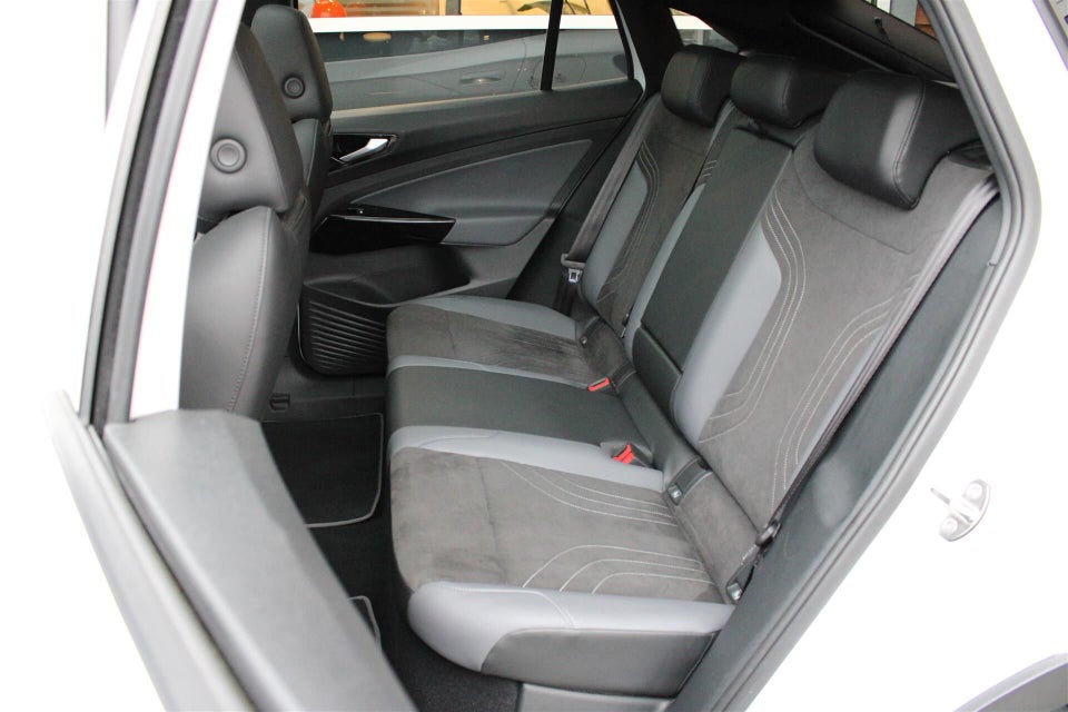 VW ID.5 77 Pro Performance 5d