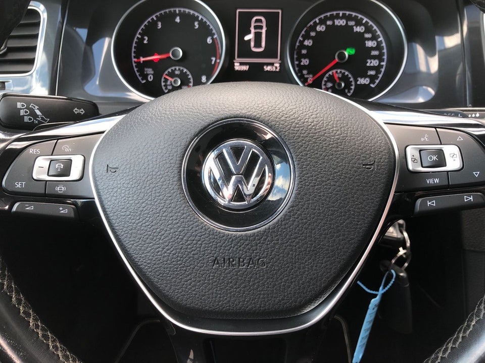 VW Golf VII 1,5 TSi 150 Comfortline Connect Variant DSG 5d