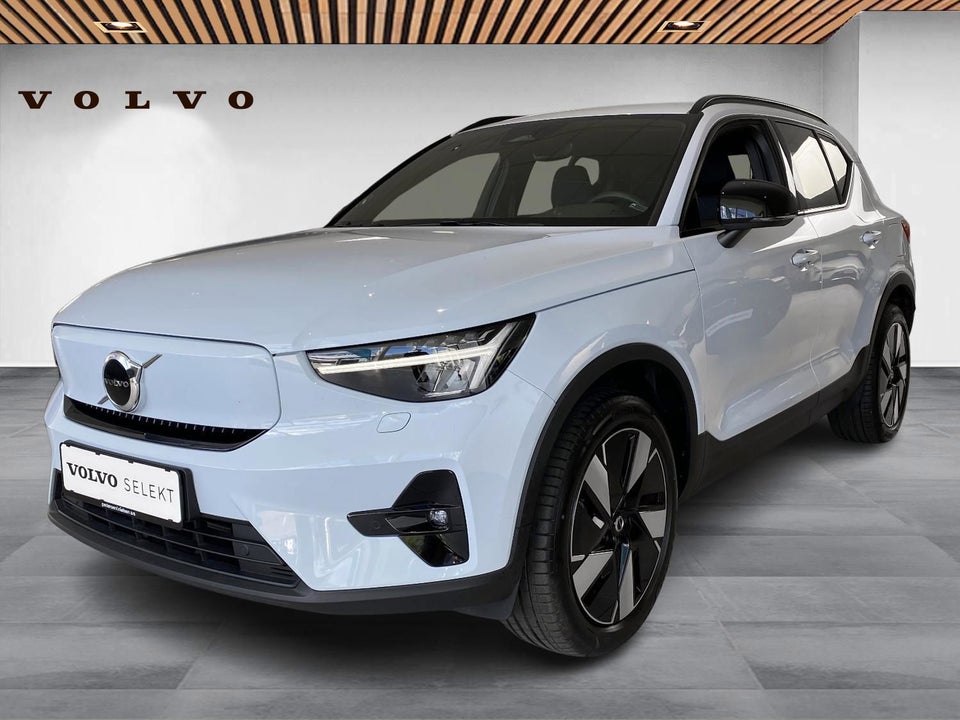 Volvo EX40 Extended Range Plus 5d