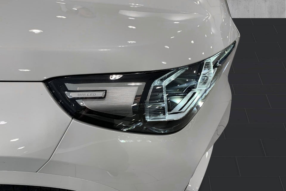 BMW iX1 eDrive20 M-Sport 5d