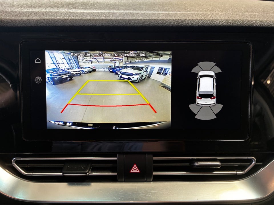 Kia Niro 64 EV Premium 5d