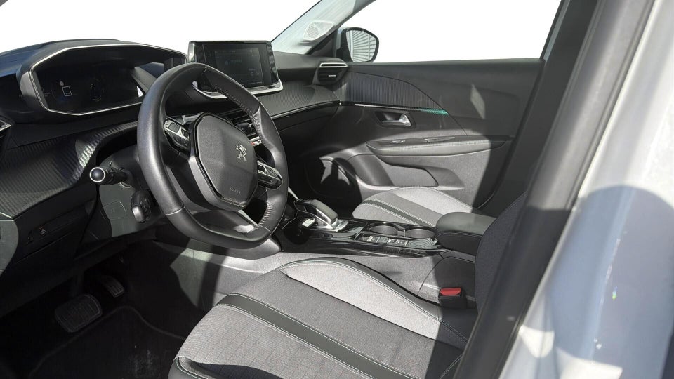 Peugeot e-208 50 Allure 5d