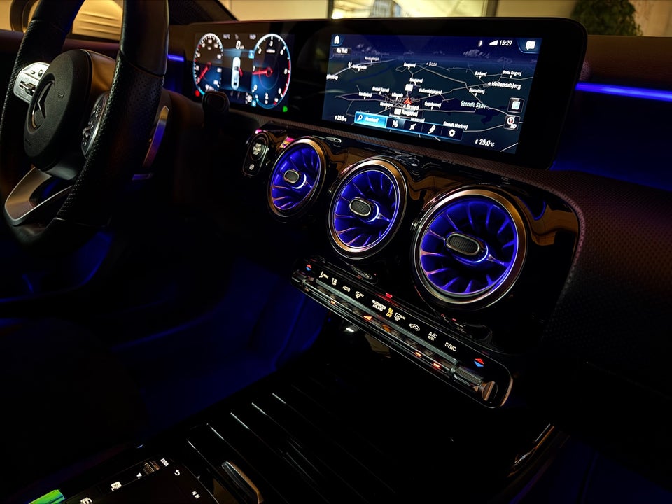 Mercedes A220 d 2,0 Business AMG Line aut. 5d