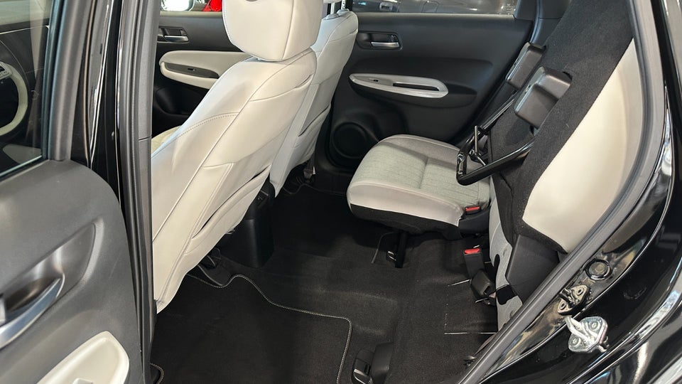 Honda Jazz 1,5 i-MMD Executive eCVT 5d