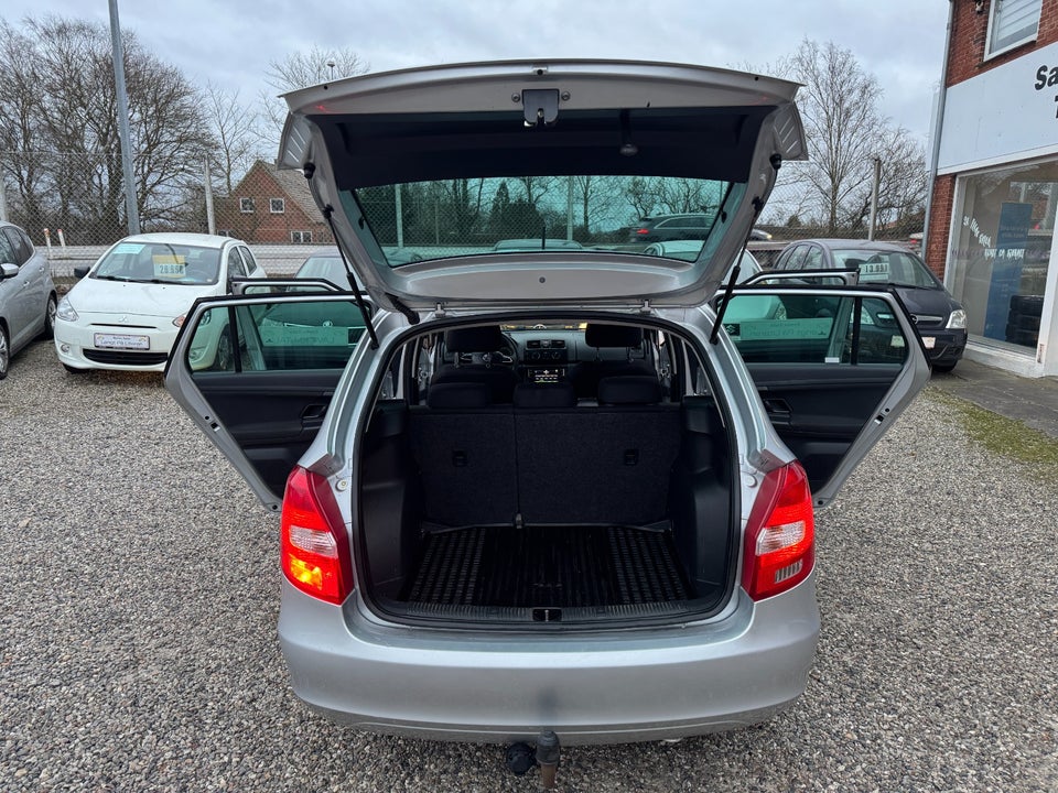 Skoda Fabia 1,2 12V Ambition 5d