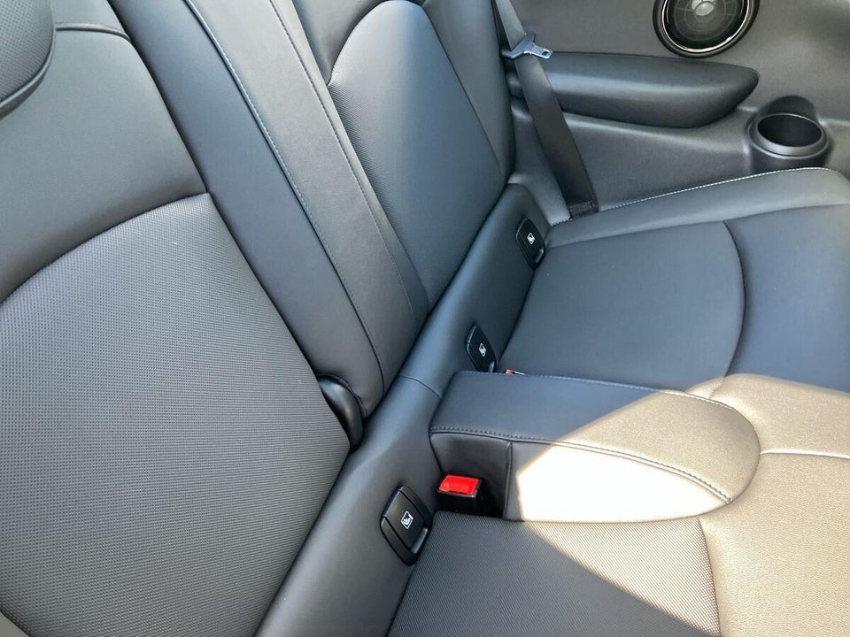 MINI Cooper SE Edition Premium Plus 3d