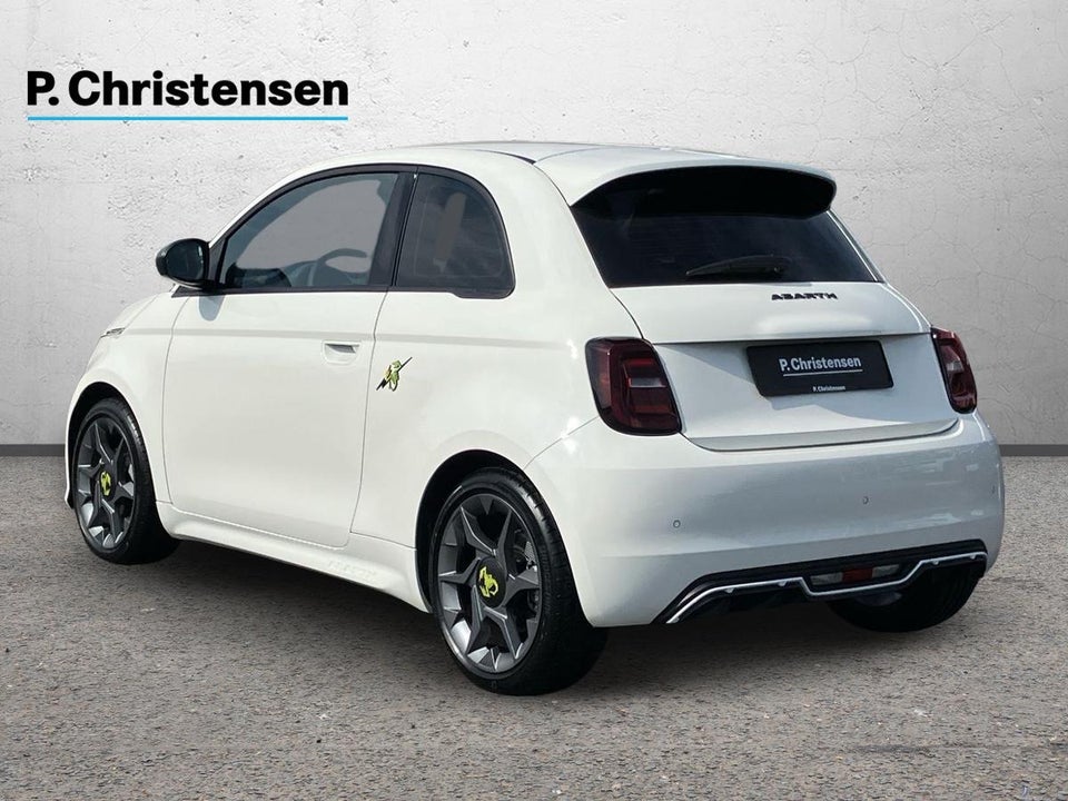 Abarth 500e 3d