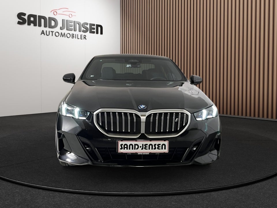 BMW i5 eDrive40 M-Sport 4d