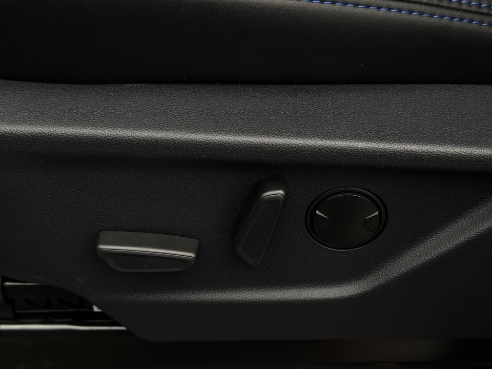 Ford E-Transit Custom Kombi 320S 64 MS-RT