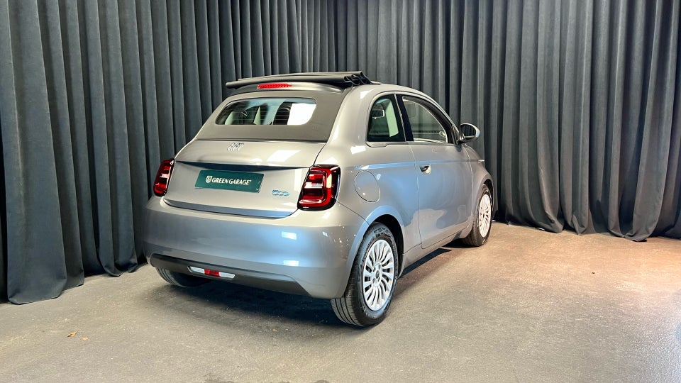 Fiat 500e 42 Icon Cabrio 2d