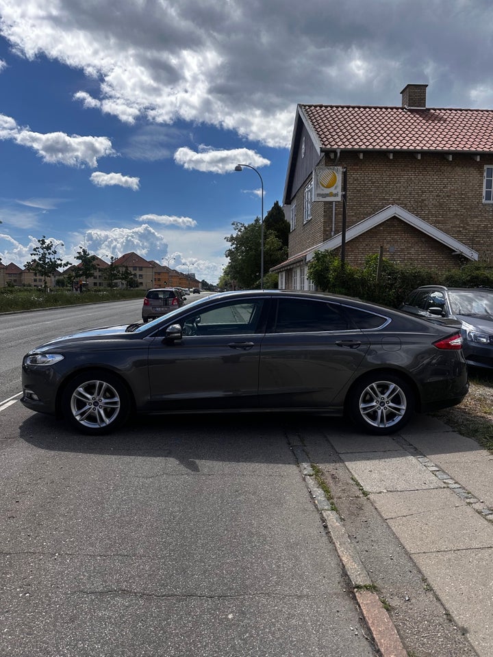 Ford Mondeo 1,5 SCTi 160 Titanium 5d