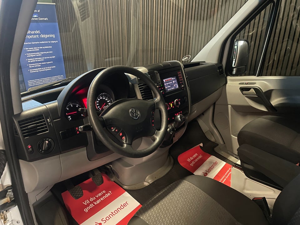 VW Crafter 2,0 TDi 163 Kassevogn L