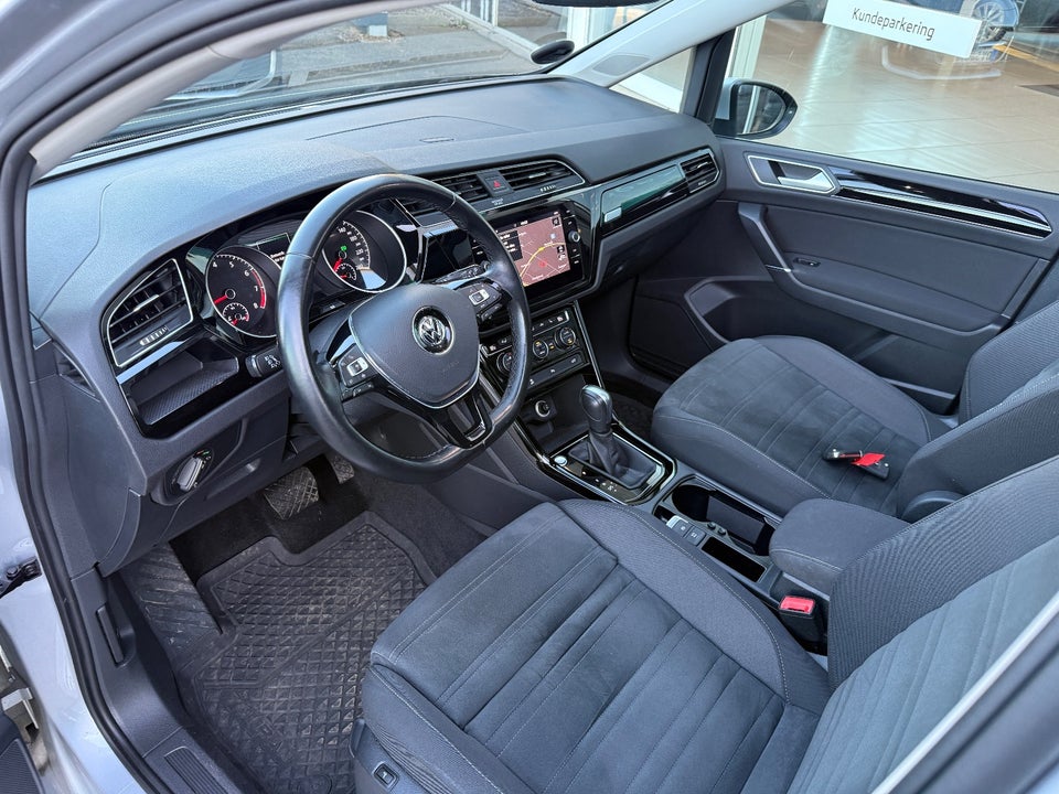 VW Touran 1,5 TSi 150 Highline DSG 7prs 5d