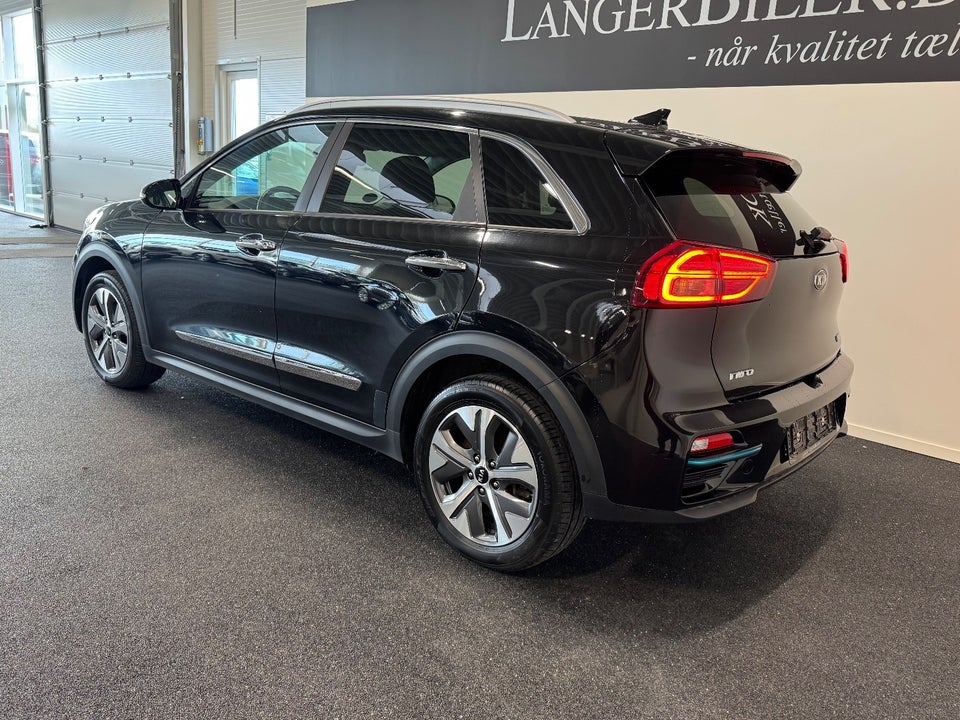 Kia e-Niro 64 Advance 5d