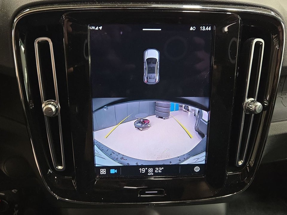 Volvo C40 P6 ReCharge Core 5d