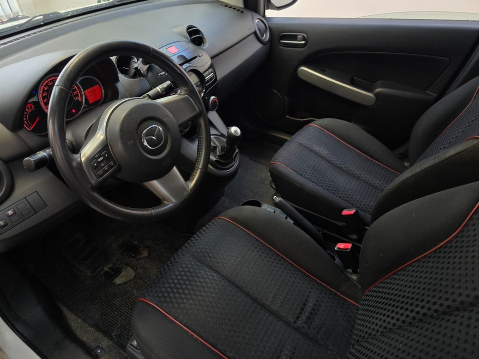 Mazda 2 1,3 Advance 5d