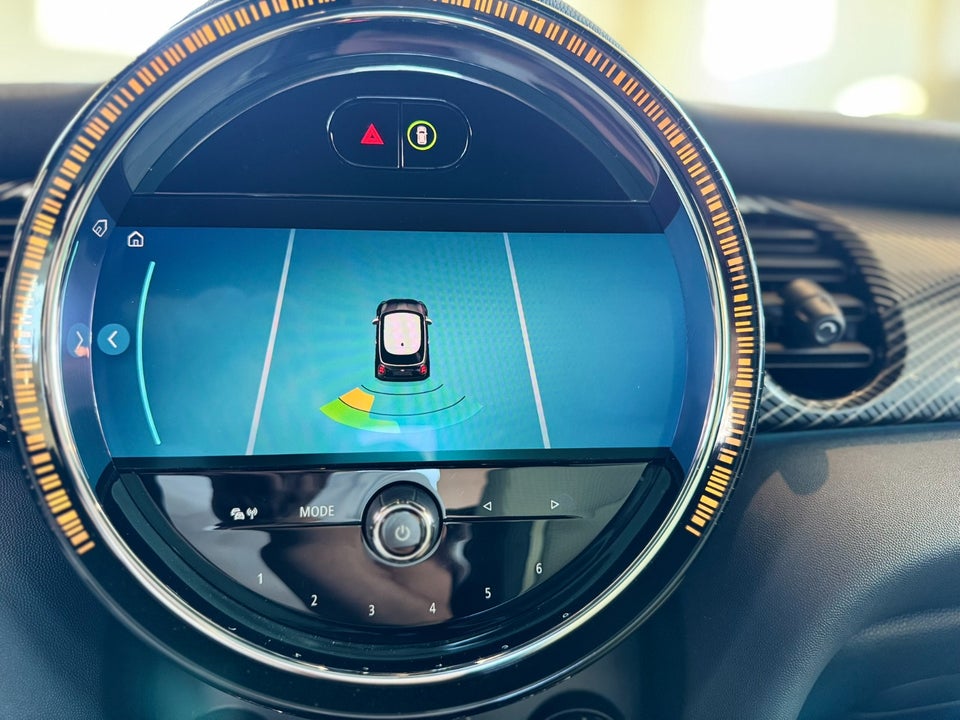 MINI Cooper SE Resolute Edition 3d