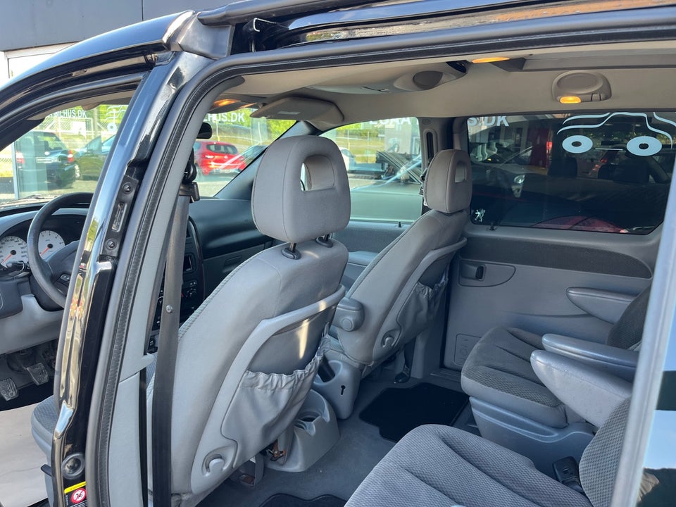 Chrysler Grand Voyager 2,4 SE Family 5d