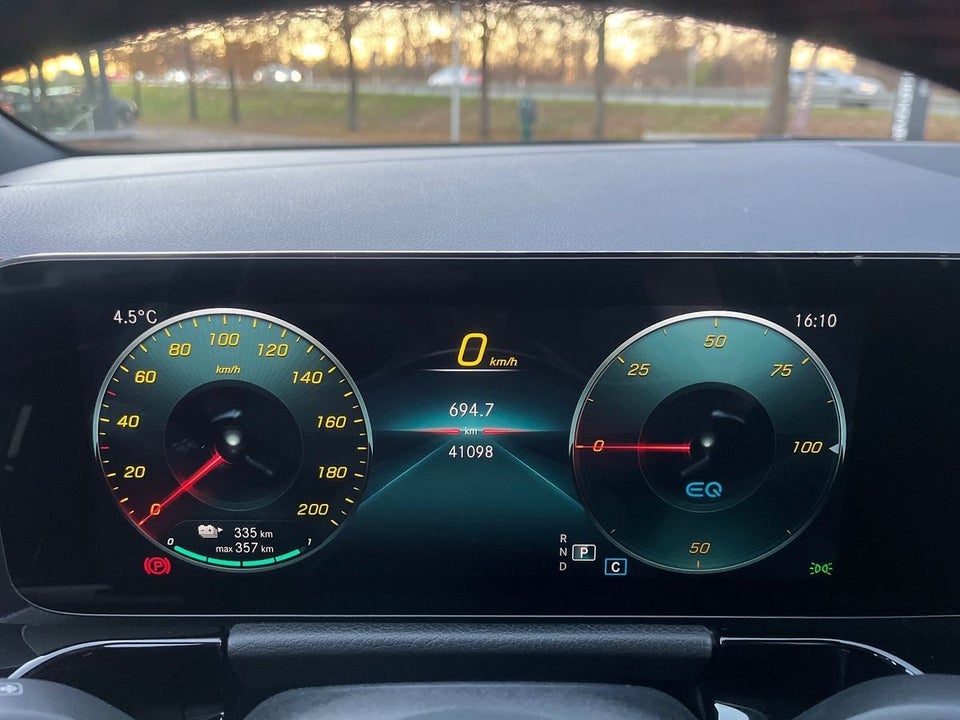 Mercedes EQA250 AMG Line 5d