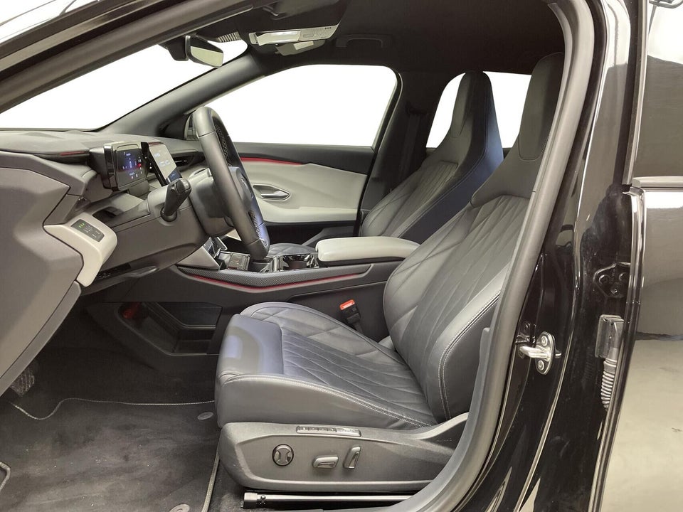 Ford Capri 77 Premium Extended Range 5d