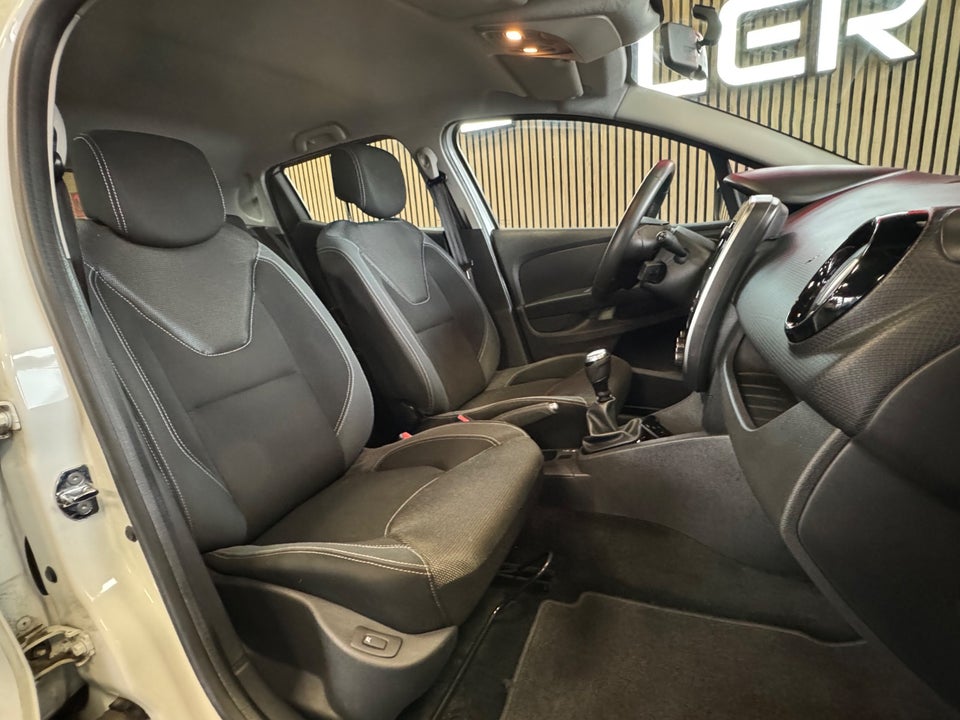 Renault Clio IV 0,9 TCe 75 Zen 5d