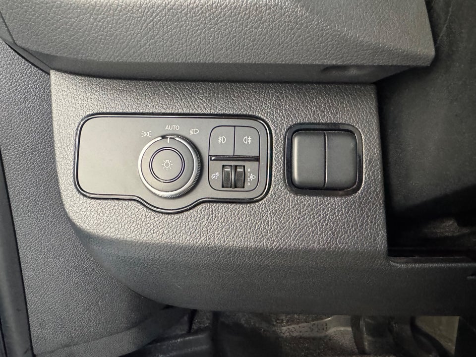 Mercedes Sprinter 317 2,0 CDi A3 Chassis aut. RWD 2d